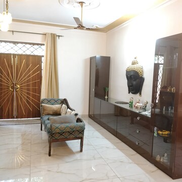 Living Room in 4 BHK Independent House at Phi Iii Greater Noida – for Sale