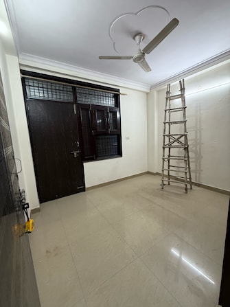 2 BHK Builder Floor For Rent in Dwarka Delhi  7977984