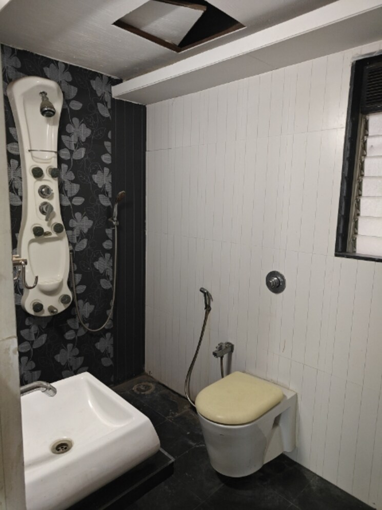 Bathroom, akshar-siddhi-heights 2 Bedroom 1250 Sq.Ft. Apartment In Nerul Navi Mumbai 7977975