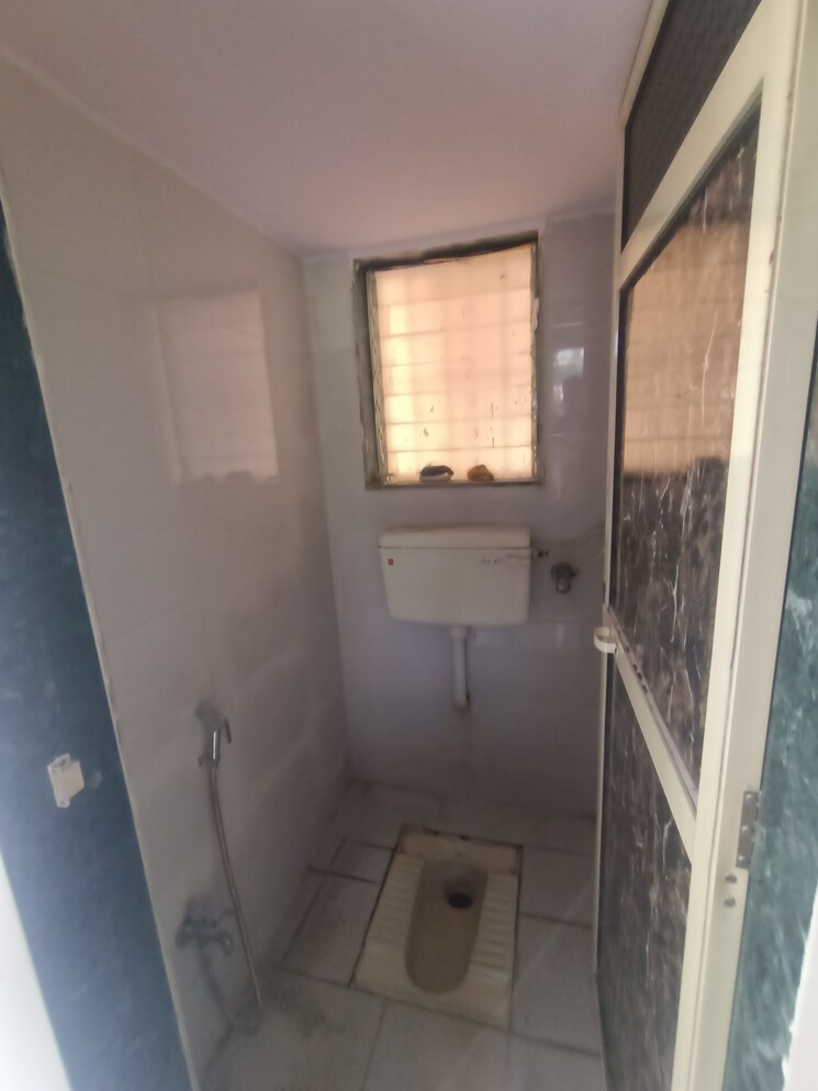 Bathroom, vr-dreamland-chs 1 Bedroom 479 Sq.Ft. Apartment In Ambernath East Thane 7978009