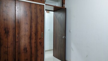 Room in 3 BHK Apartment at Runwal My City Phase II Cluster 05, Dombivli East – for Rent
