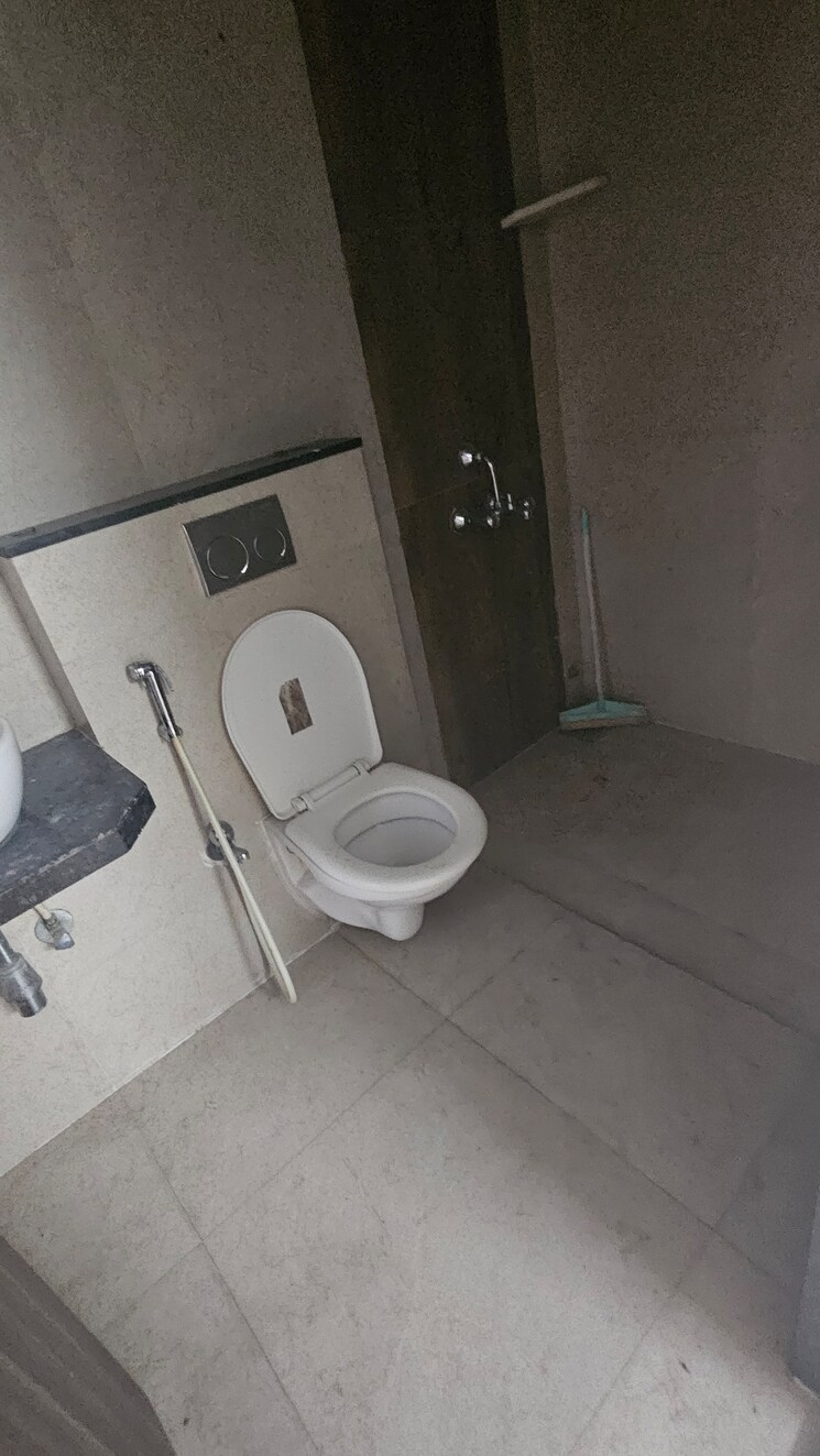 Bathroom, jp-north-celeste 2 Bedroom 542 Sq.Ft. Apartment In Mira Road Thane 7978081