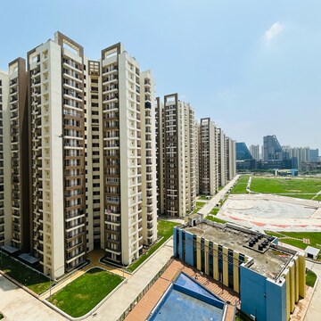 2 BHK Apartment – Exterior View View at Amrapali Golf Homes, Haibatpur - for Rent