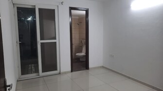 2 BHK Apartment For Rent in Chandigarh Ambala Highway Zirakpur  7978185