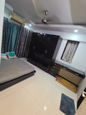 Master Bedroom in 5 BHK Apartment at Hiranandani Gardens Evita, Powai – for Sale