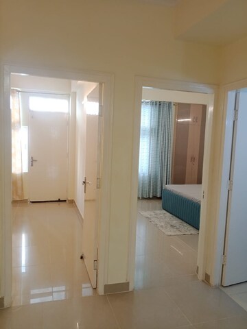 Room in 3 BHK Apartment at Sector 3 – for Sale