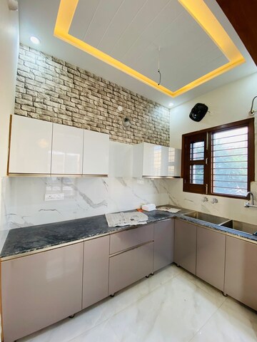 3 BHK Apartment For Rent in Sector 125