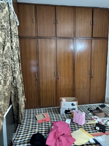 Furnished Amenities in 2 BHK Builder Floor at Safdarjung Enclave – for Rent
