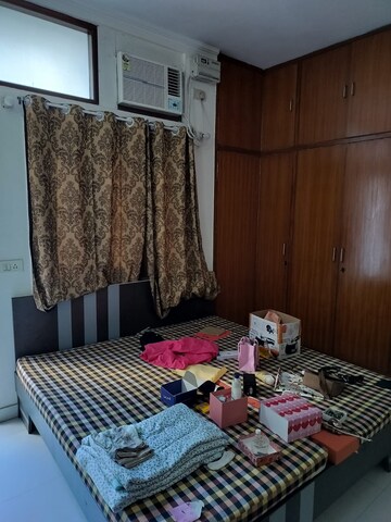 Bedroom in 2 BHK Builder Floor at Safdarjung Enclave – for Rent