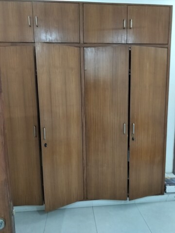 Furnished Amenities in 2 BHK Builder Floor at Safdarjung Enclave – for Rent