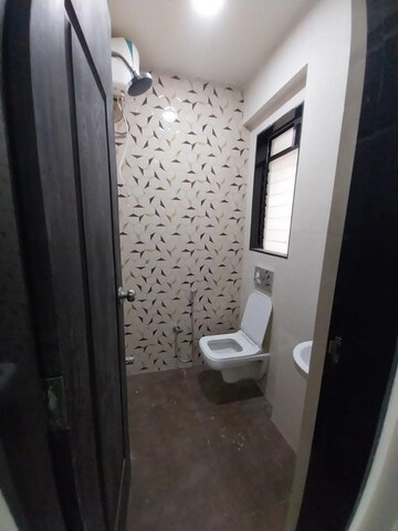 Master Bedroom in 2 BHK Apartment at Devika Towers, Collectors Colony – for Rent