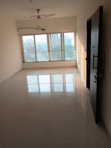 Room in 2.5 BHK Apartment at Satyam Springs, Deonar – for Rent