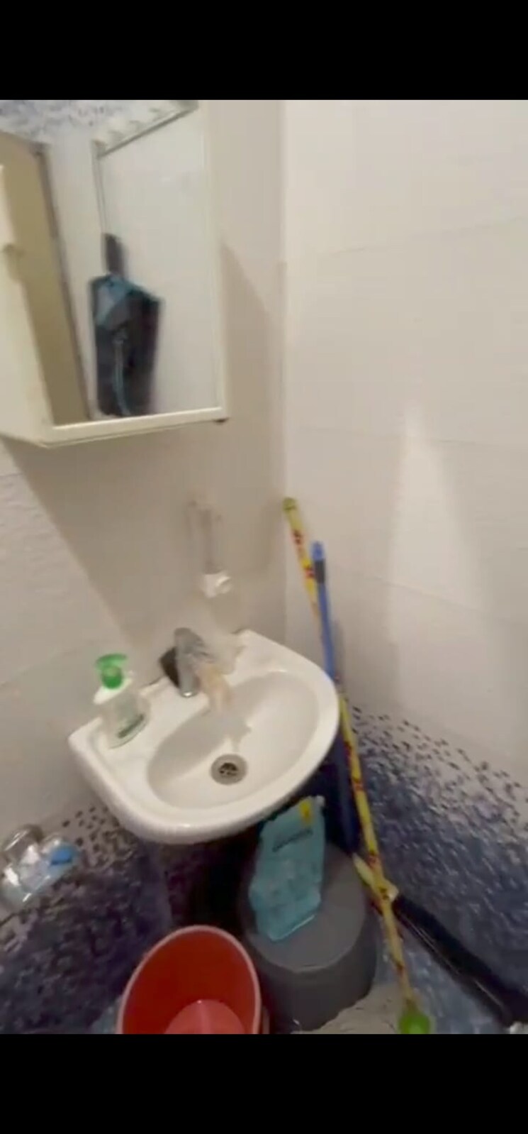 Bathroom, unique-towers-goregaon 1 Bedroom 500 Sq.Ft. Apartment In Goregaon West Mumbai 7978439