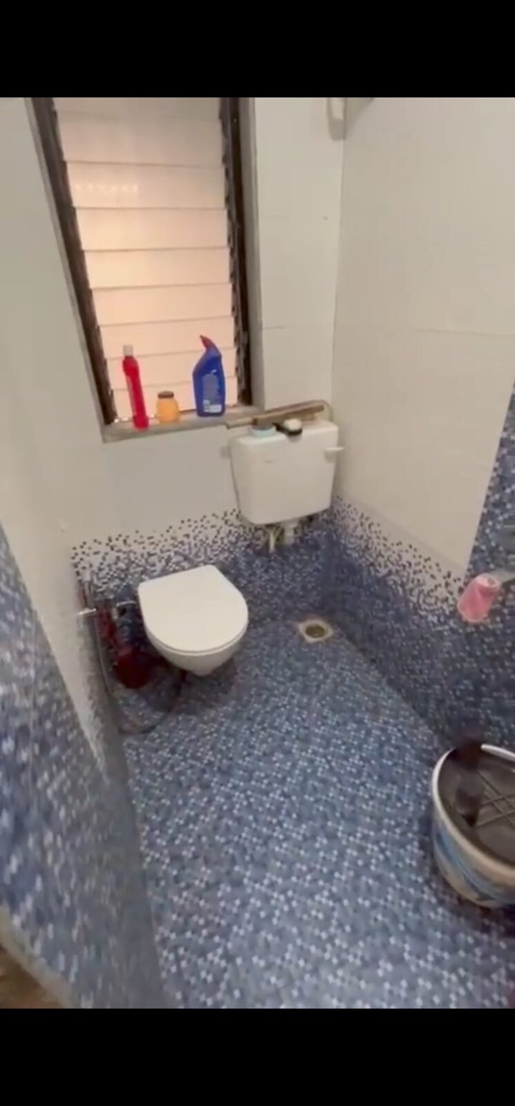 Bathroom, unique-towers-goregaon 1 Bedroom 500 Sq.Ft. Apartment In Goregaon West Mumbai 7978439