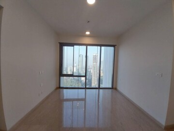 Room in 2 BHK Apartment at Piramal Mahalaxmi, Mahalaxmi – for Sale
