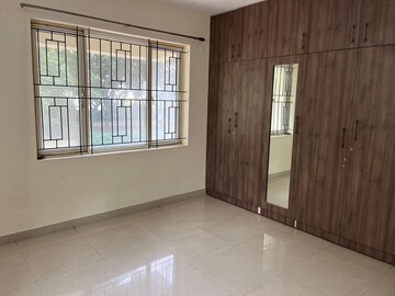 Room in 3 BHK Apartment at Prestige Notting Hill, Bannerghatta Road – for Sale