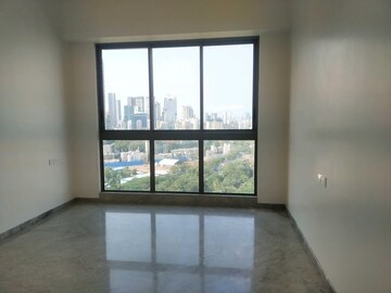 Room in 4 BHK Apartment at Prestige Jasdan Classic, Mahalaxmi – for Sale