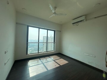 Room in 3 BHK Apartment at Peninsula Celestia Spaces, Sewri – for Sale