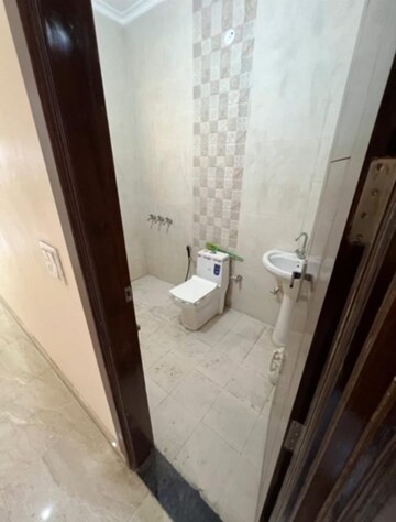 Washroom in  Showroom at Nhpc Colony Faridabad – for Sale