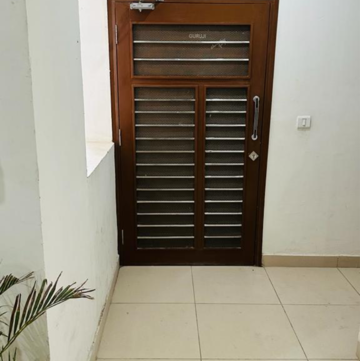  3 BHK Apartment at Vip Road – for Rent