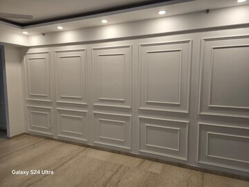 Room in 3 BHK Apartment at DLF The Skycourt, Sector 86 – for Rent