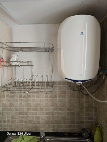 Bathroom in 3 BHK Apartment at DLF The Skycourt, Sector 86 – for Rent