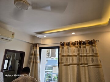 Gym in 3 BHK Apartment at DLF The Skycourt, Sector 86 – for Rent