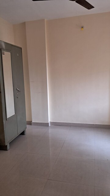 Building Lobby in 1 BHK Apartment at Squarefeet Grand Square, Anand Nagar – for Rent