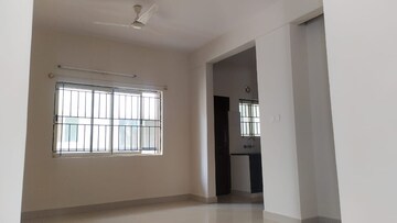 Room in 2 BHK Apartment at Kadugodi – for Rent