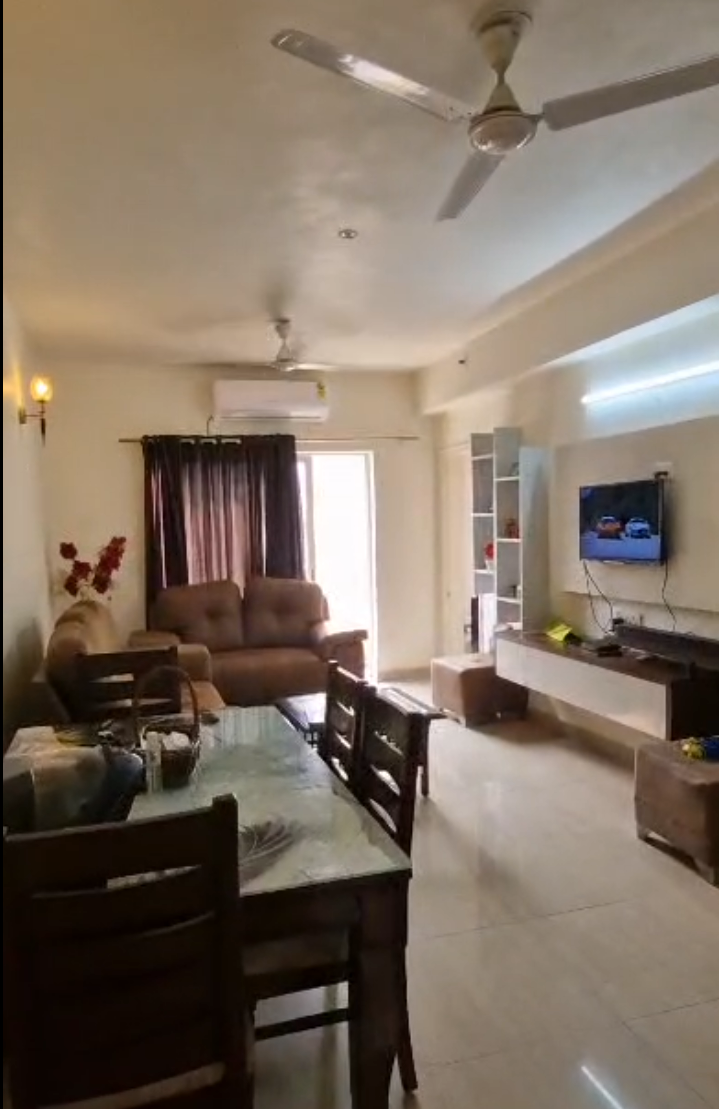 3.5 BHK + Extra Room Apartment For Sale in Paras Tierea