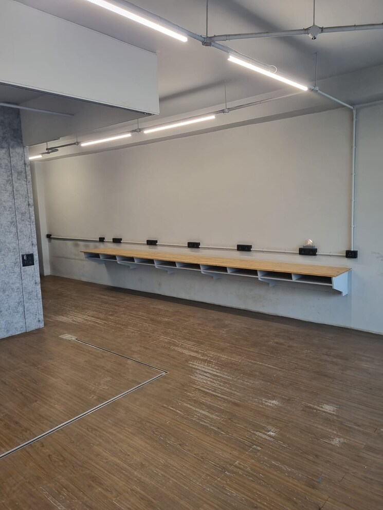 undefined, the-crescent-business-park Commercial Office Space 1040 Sq.Ft. In Sakinaka Mumbai 7978888