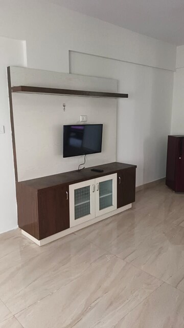 Room in 2 BHK Apartment at Kadugodi – for Rent