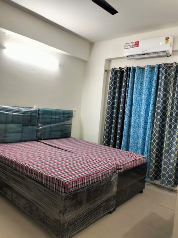 Bedroom in 3 BHK Apartment at Amrapali Silicon City, Sector 76 – for Rent