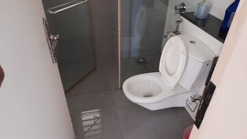 Bathroom in 2 BHK Apartment at Sheth Vasant Lawns, Laxmi Nagar – for Sale