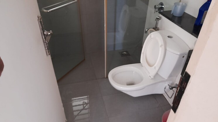 Bathroom, sheth-vasant-lawns 2 Bedroom 830 Sq.Ft. Apartment In Laxmi Nagar Thane 7978972