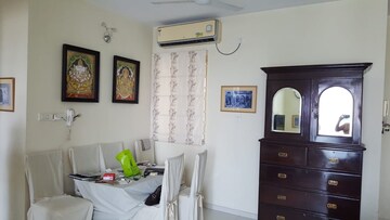 Furnished Amenities in 2 BHK Apartment at Sheth Vasant Lawns, Laxmi Nagar – for Sale