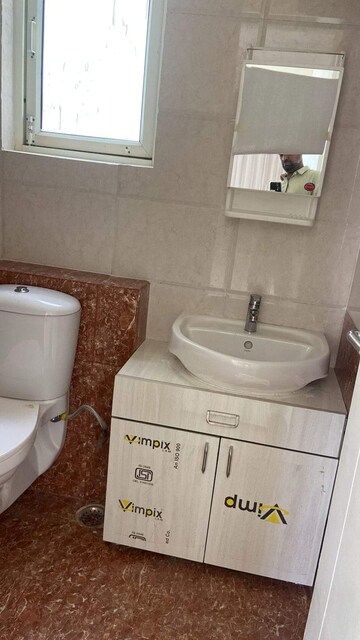 Bathroom in 3 BHK Apartment at DLF One Midtown, Moti Nagar – for Rent