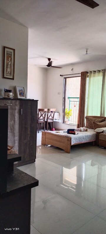 Living Room in 2.5 BHK Apartment at Neelkanth Greens, Manpada – for Rent