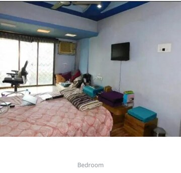 Bedroom in 2.5 BHK Apartment at Neelkanth Greens, Manpada – for Rent