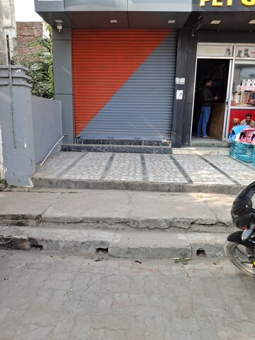  Shop – Exterior View View at Aliganj - for Rent