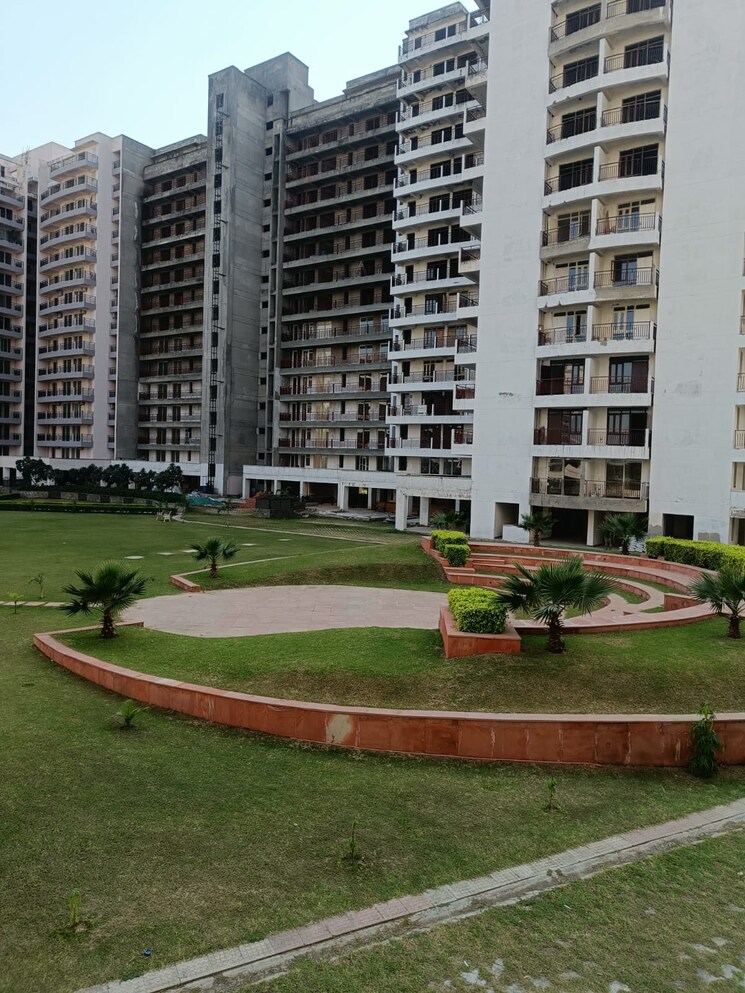 Exterior View, cosmos-express-99 3 Bedroom 1550 Sq.Ft. Apartment In Sector 99 Gurgaon 7979058