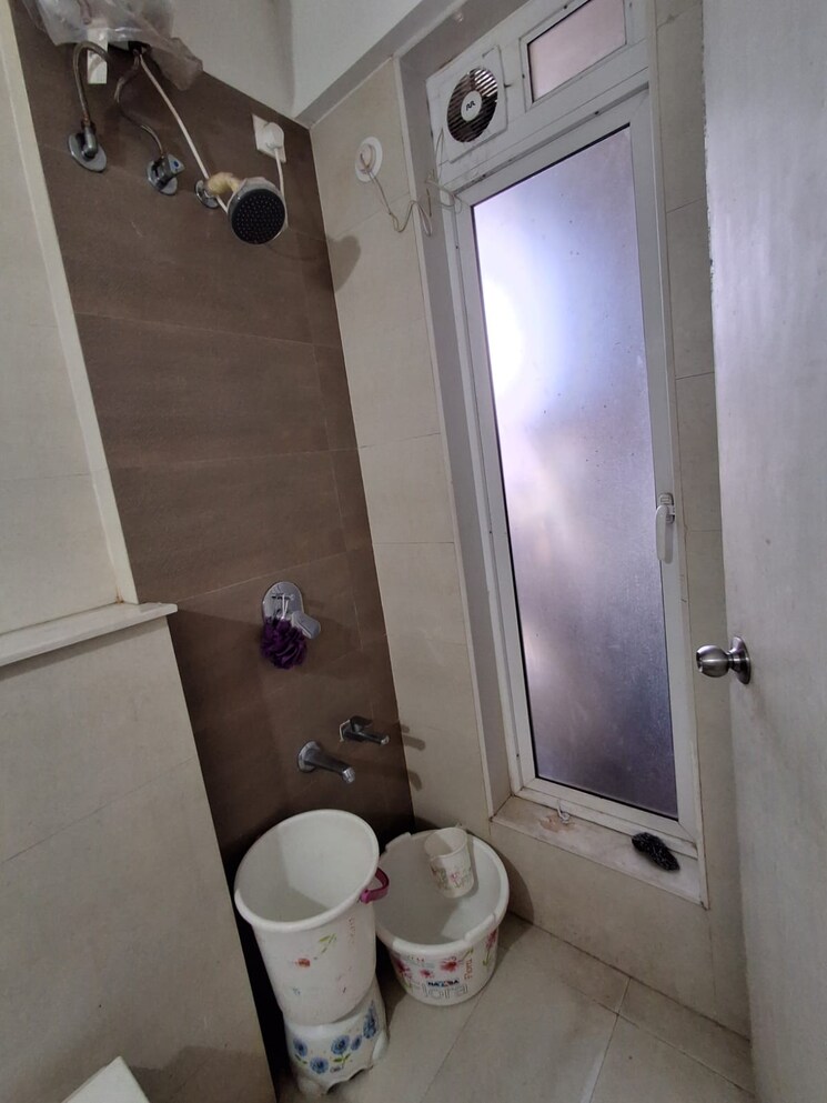 Bathroom, ashar-aria 3 Bedroom 640 Sq.Ft. Apartment In Kalwa Thane 7979057