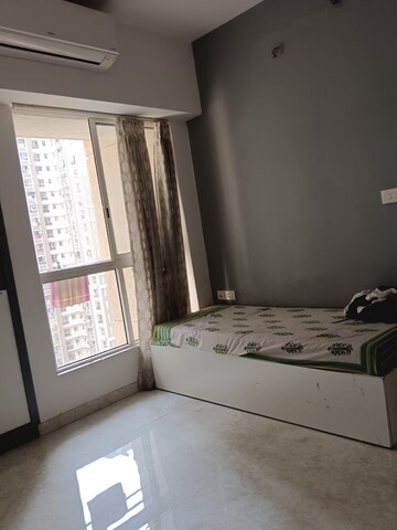 Bedroom in 3 BHK Apartment at Lodha Amara, Kolshet Road – for Sale