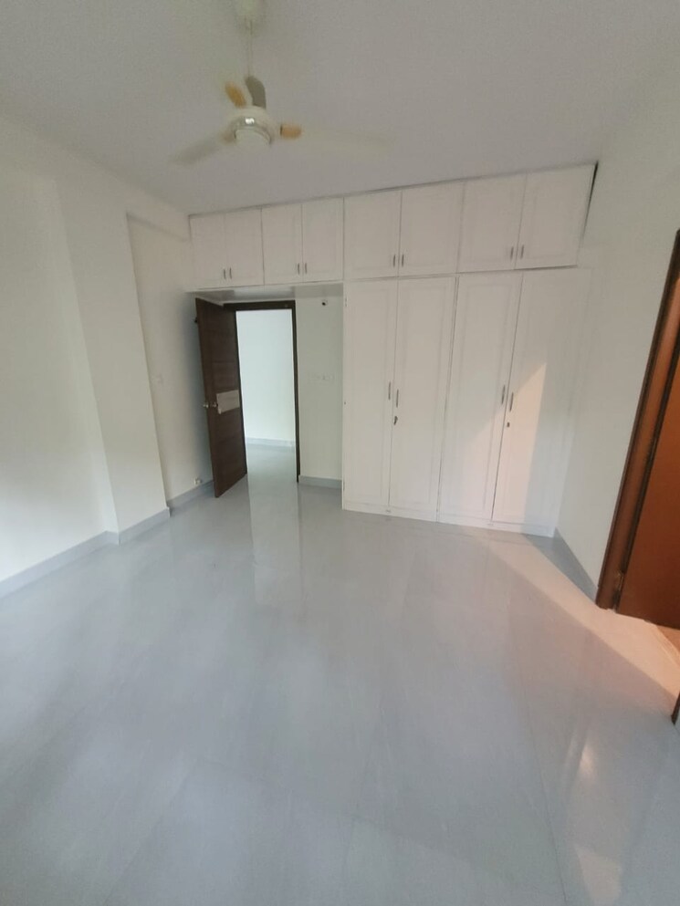 Room, golf-links 2 Bedroom 1250 Sq.Ft. Apartment In Vasanth Nagar Bangalore 7979096