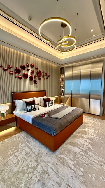 Bedroom in 5 BHK Apartment at Lodha Tardeo, Tardeo – for Sale