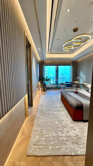 Room in 5 BHK Apartment at Lodha Tardeo, Tardeo – for Sale