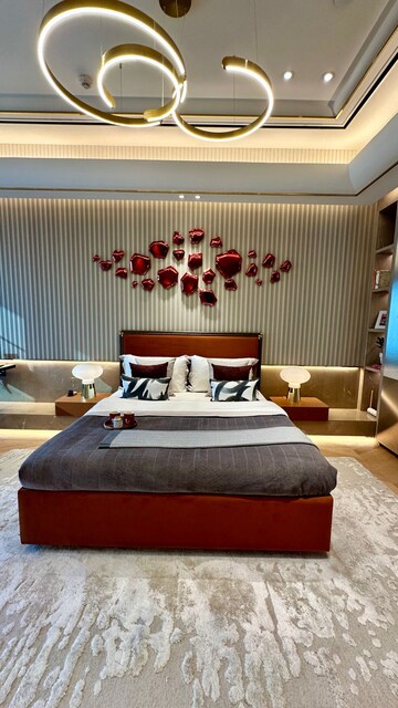 Bedroom in 5 BHK Apartment at Lodha Tardeo, Tardeo – for Sale