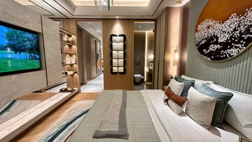 Room in 5 BHK Apartment at Lodha Tardeo, Tardeo – for Sale