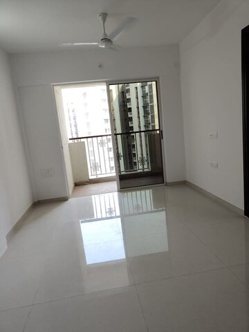 Room in 2 BHK Apartment at Lodha Codename Premier, Dombivli East – for Rent
