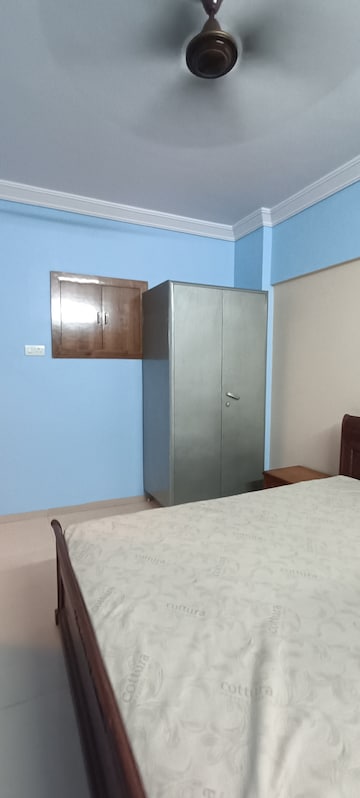 Room in 2 BHK Apartment at Krishna Galaxy Santacruz, Santacruz East – for Rent